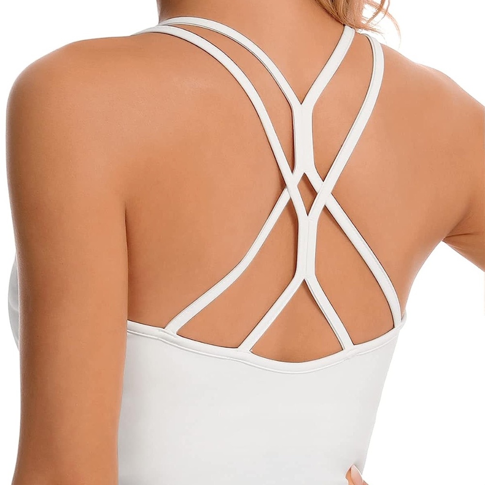 We1Fit Women's Sports Bra Criss Cross Back for Yoga Exercise NWT  XS